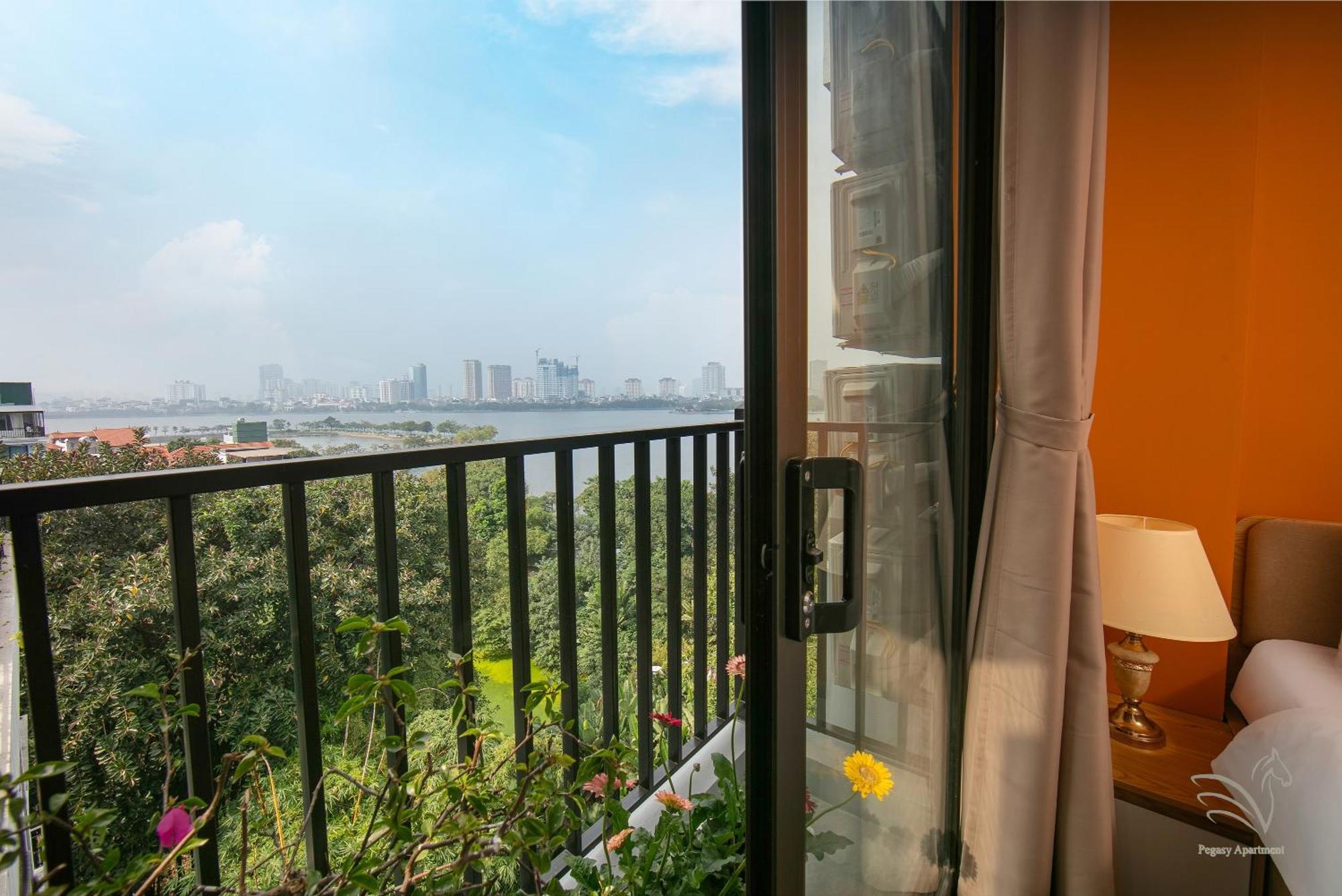 Westlake Pearl Aparthotel & Spa- By Pegasy Group Hanoi Exterior photo